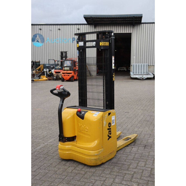 2015 Yale MS12 AC-46416818