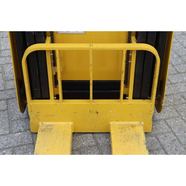 2015 Yale MS12 AC-46416824