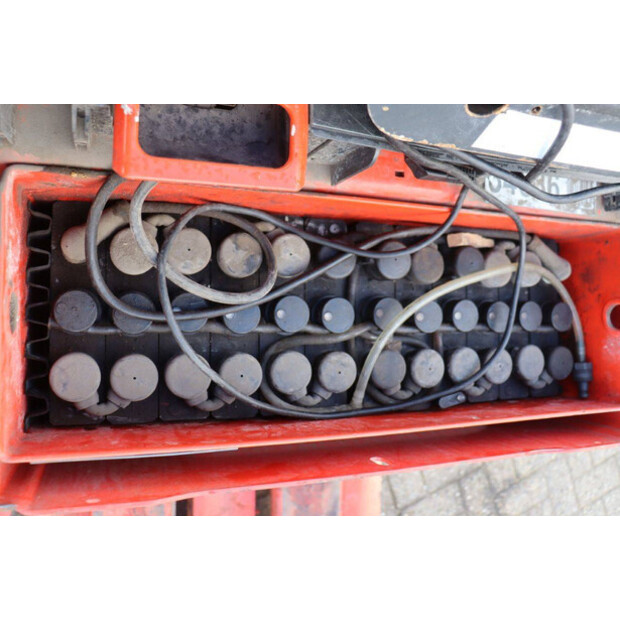 2014 ليندي T16-46416857