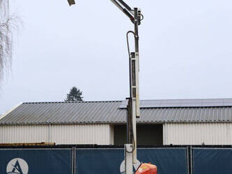 2012-jlg-toucan-8e-1439442-46416880