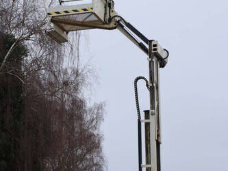 2012-jlg-toucan-8e-1439442-46416883