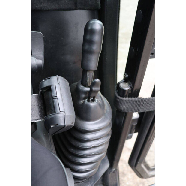 2023 JCB 512-40-46416995