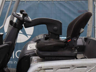 2012-still-rx60-20-1439450-46417163