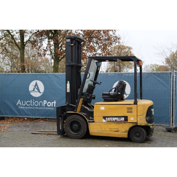 Caterpillar EP30K-46417218