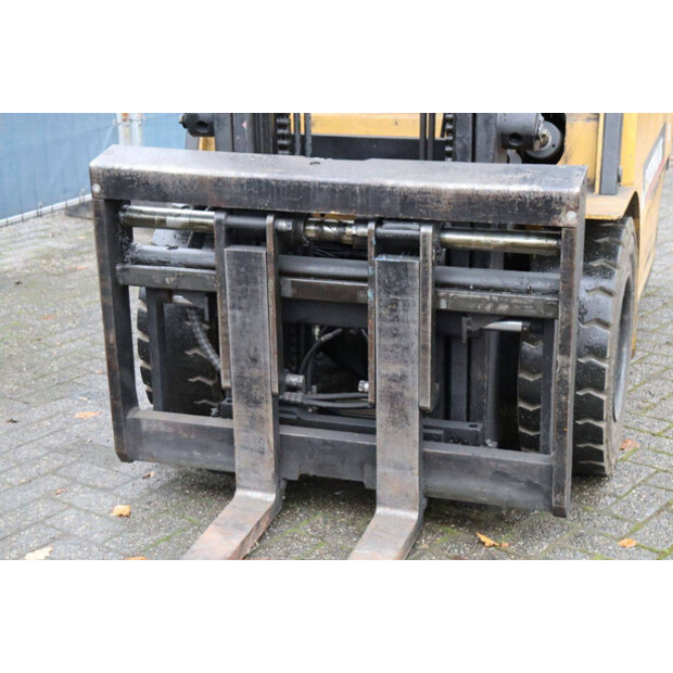 Caterpillar EP30K-46417226