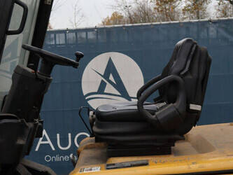 caterpillar-ep30k-1439452-46417236