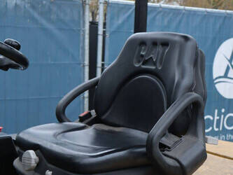 caterpillar-ep30k-1439452-46417237