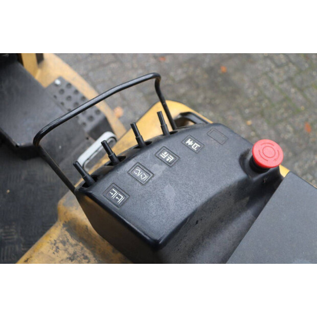 Caterpillar EP30K-46417244