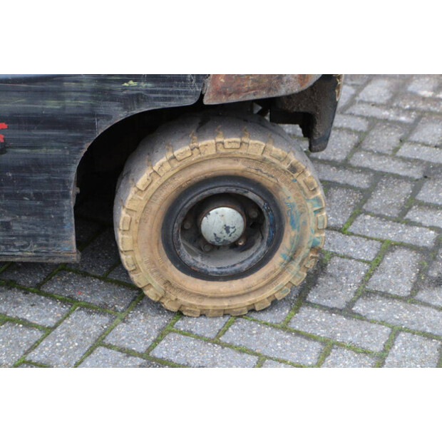 2017 Hyster J2.5XN-46417381