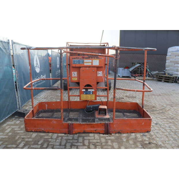 2004 Hitachi HX140B-46417409