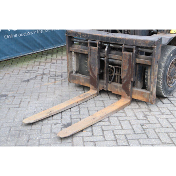 2010 Hyster H4.0FT5-46417593