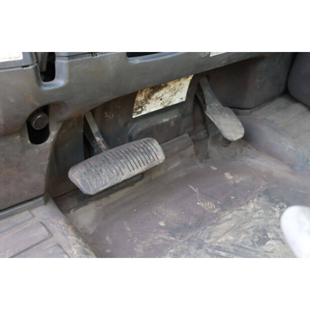 2010 Hyster H4.0FT5-46417604