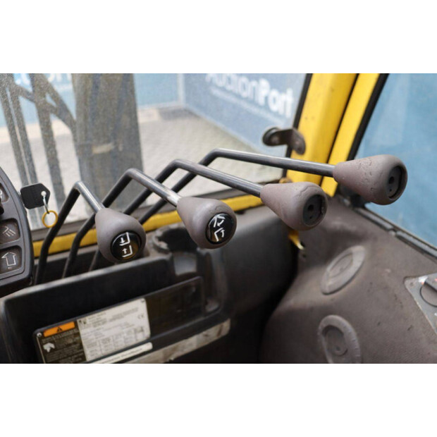 2010 Hyster H4.0FT5-46417608