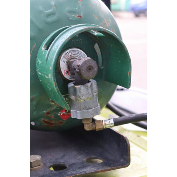 2019 كلارك S30L-46417639