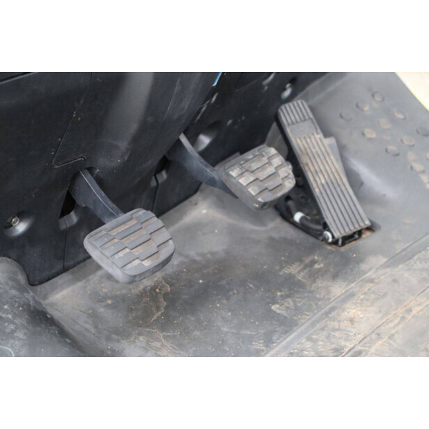 2019 كلارك S30L-46417643