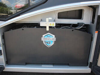 2022-carer-a160-1200x-1439469-46417825