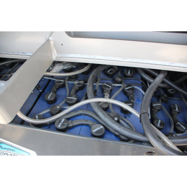 2022 كارير A160/1200X-46417826