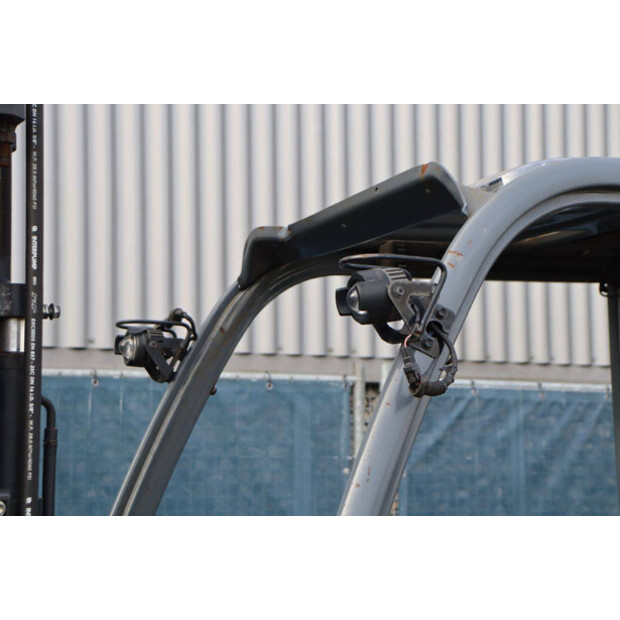 2016 Toyota 02-8FGF30-46417894