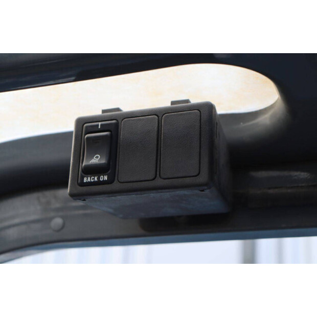 2016 Toyota 02-8FGF30-46417913