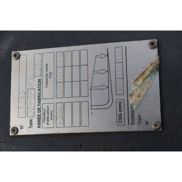 2016 Toyota 02-8FGF30-46417914