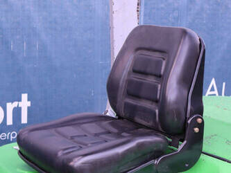 2015-cesab-m330d-1439473-46417976