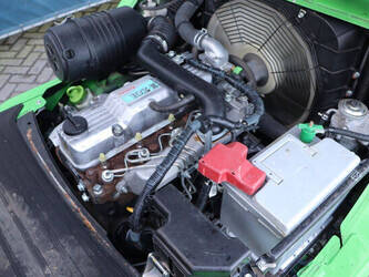 2015-cesab-m330d-1439473-46417985