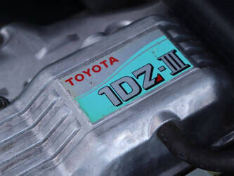 2015-cesab-m330d-1439473-46417987