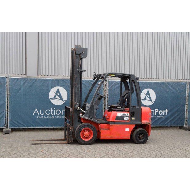 NISSAN FD02A25Q-46417993