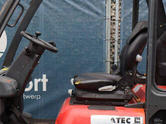 nissan-fd02a25q-1439474-46418014