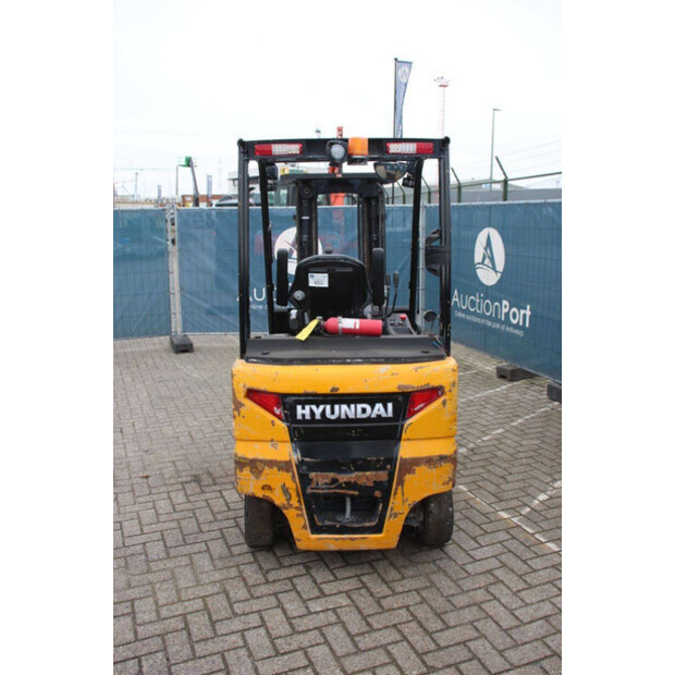 2019 هيونداي 25B-9-46418034