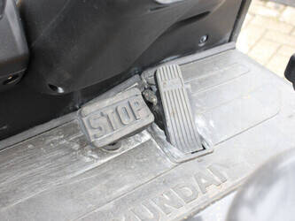 2019-hyundai-25b-9-1439475-46418053