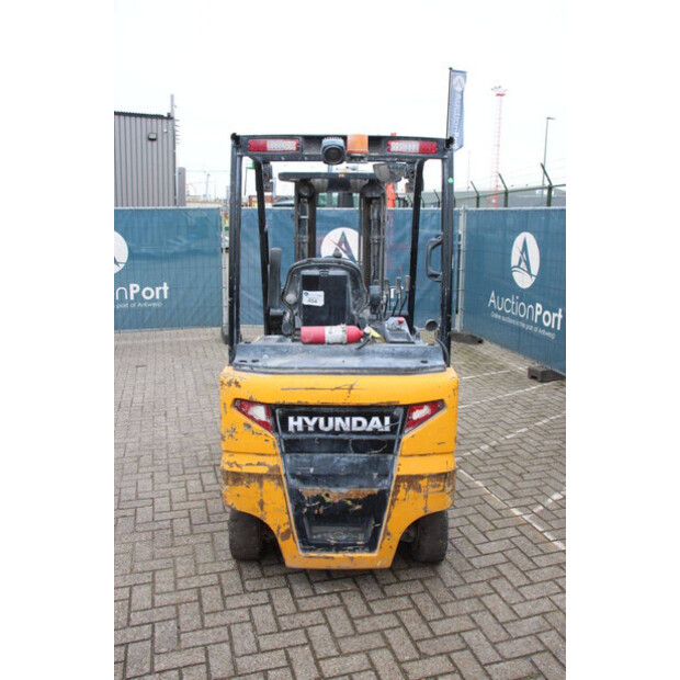 2019 هيونداي 25B-9-46418061