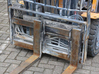 2019-hyundai-25b-9-1439476-46418068