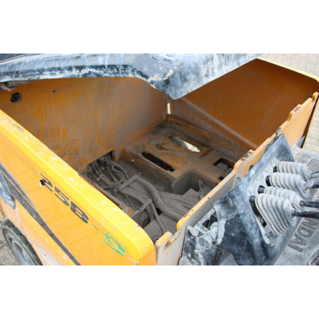 2019 هيونداي 25B-9-46418078