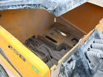 2019-hyundai-25b-9-1439476-46418078