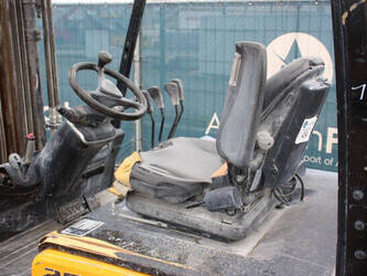 2019-hyundai-25b-9-1439476-46418080