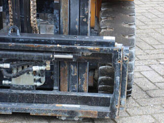 hyundai-25b-9-1439477-46418095