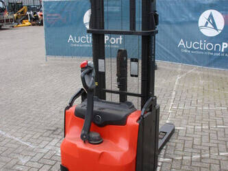 bt-staxio-1439478-46418107