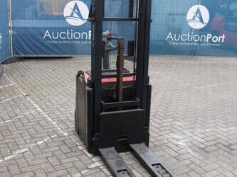 bt-staxio-1439478-46418108