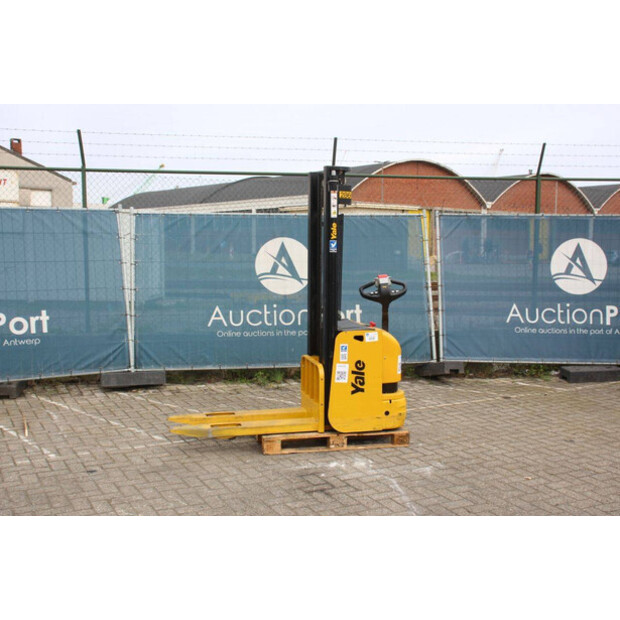 2015 Yale MS12 AC-46418135