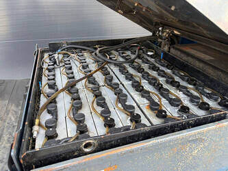 2019-toyota-8fbmt25-1439489-46418328