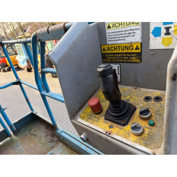 2000 UPRIGHT 66919-001-46418353