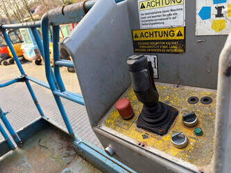 2000-upright-66919-001-46418353