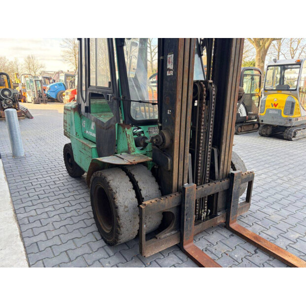 2003 MITSUBISHI FD45K-46418360