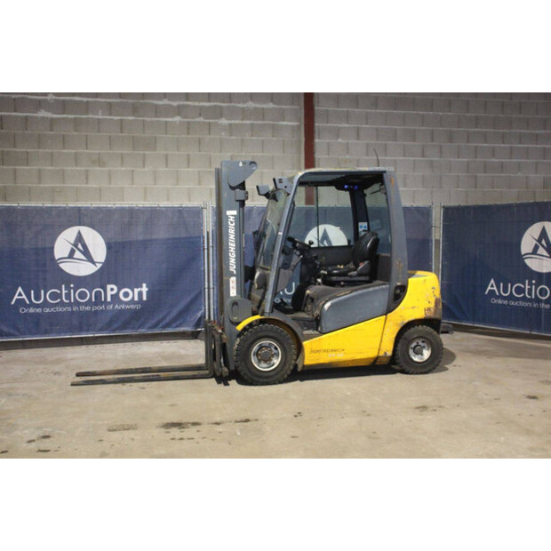 Jungheinrich DFG 425 330ZT-46418429