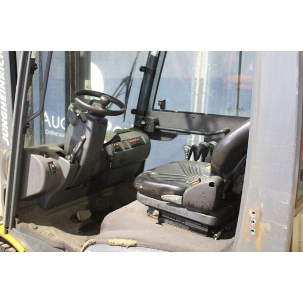 Jungheinrich DFG 425 330ZT-46418448