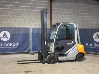 Image de CHARIOTS ÉLÉVATEURS 2013 Still RX70-25