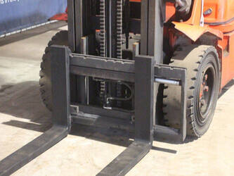 2008-nissan-ug1d2a32lq-1439498-46418535