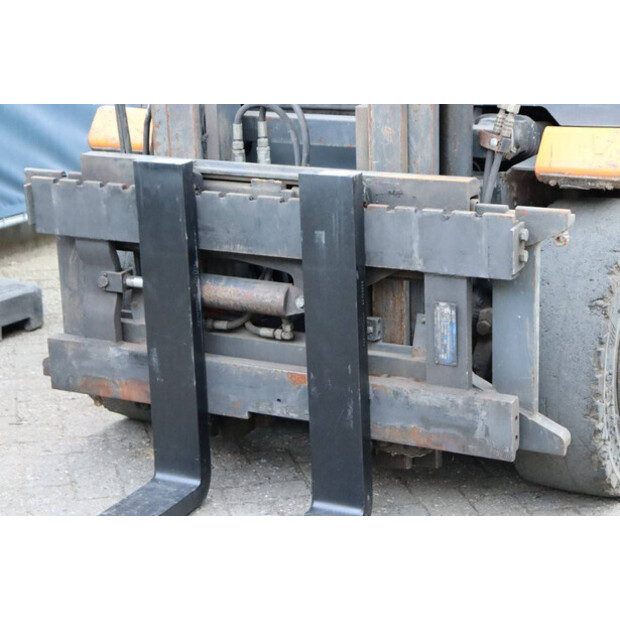 2003 ستيل R70-40-46418566