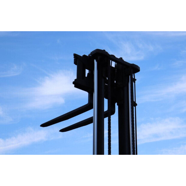 2003 ستيل R70-40-46418593